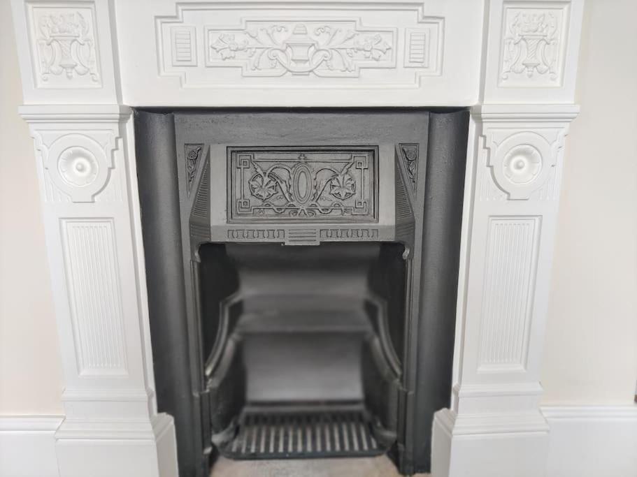 Escape To The Coast In A Luxurious Private Apartment Herne Bay Exteriör bild