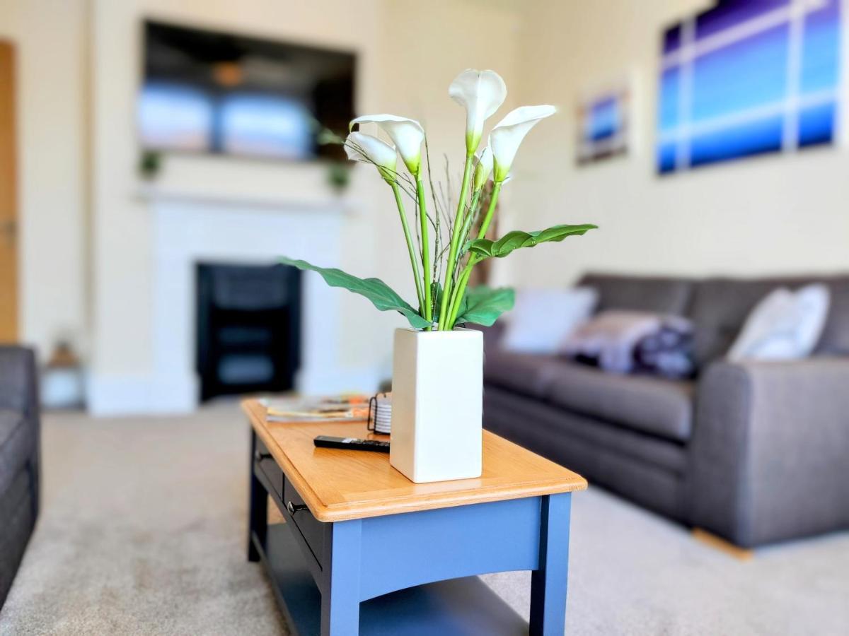 Escape To The Coast In A Luxurious Private Apartment Herne Bay Exteriör bild
