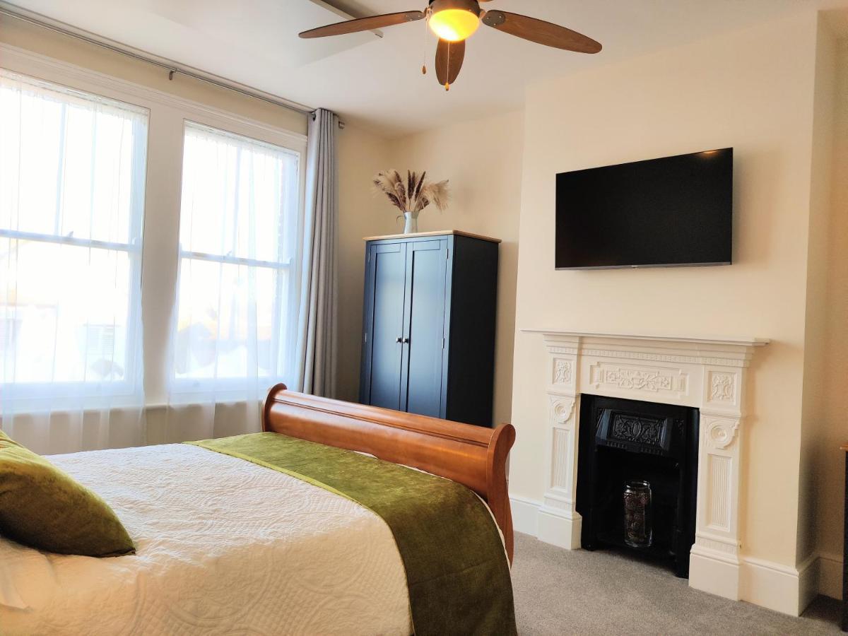 Escape To The Coast In A Luxurious Private Apartment Herne Bay Exteriör bild