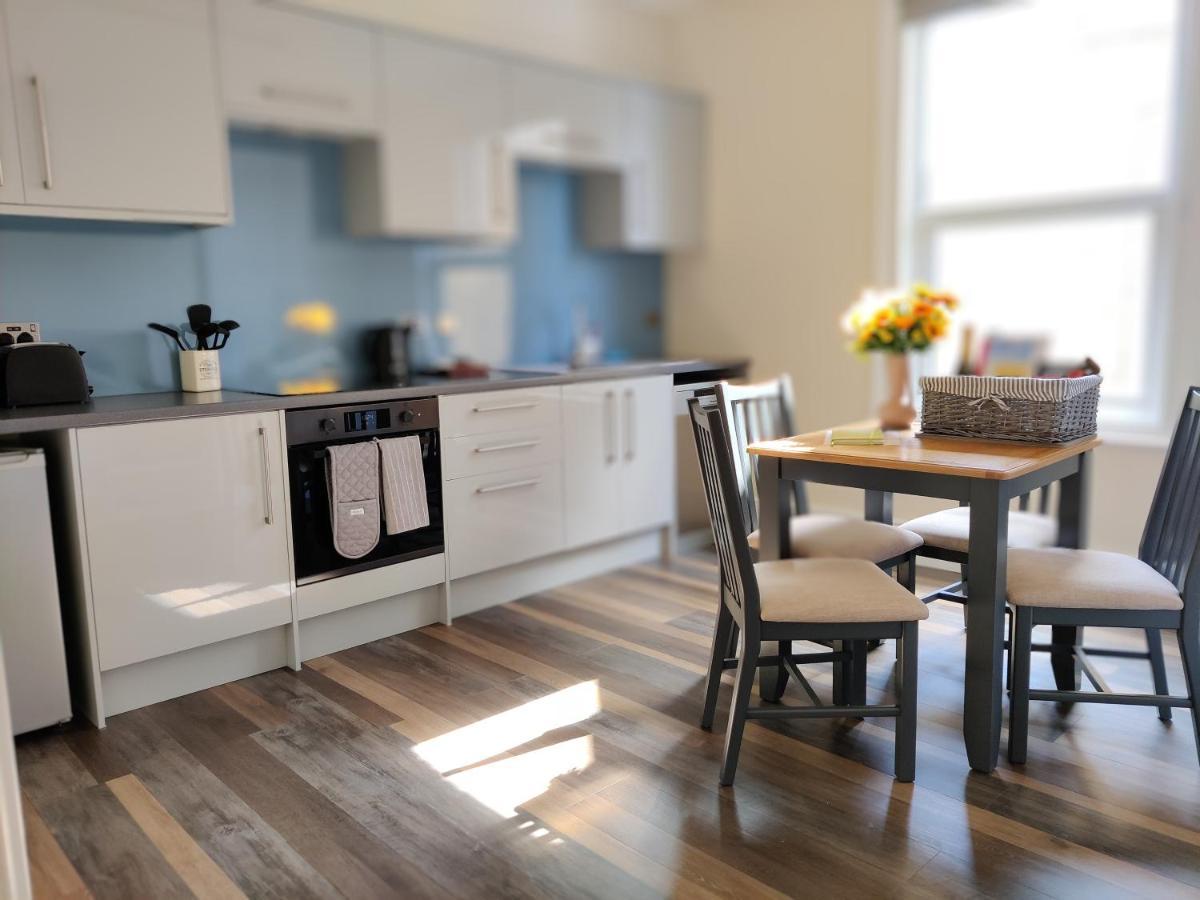 Escape To The Coast In A Luxurious Private Apartment Herne Bay Exteriör bild